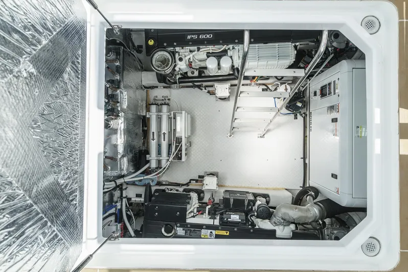 Serenity Yacht Photos Pics 