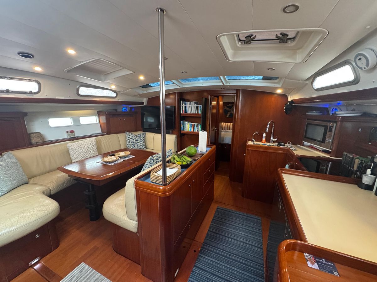 2005 Beneteau 52 
