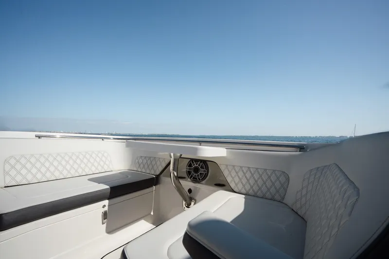  Yacht Photos Pics 2024 World Cat 400 DC-X boat interior with luxurious seating and ocean view.