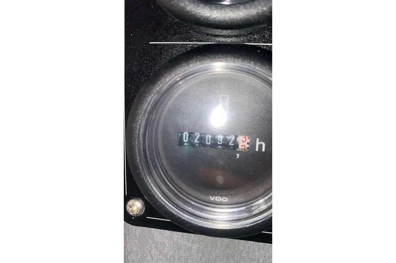 Jolly Dacha Yacht Photos Pics Hour meter reading 2092.5 hours on a 2015 Leopard 48 model.