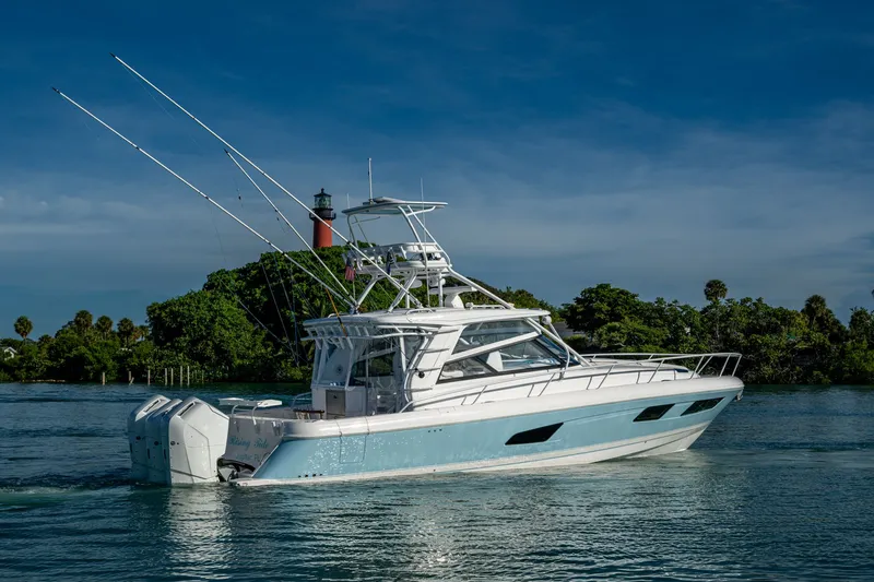 Rising Tide Yacht Photos Pics 