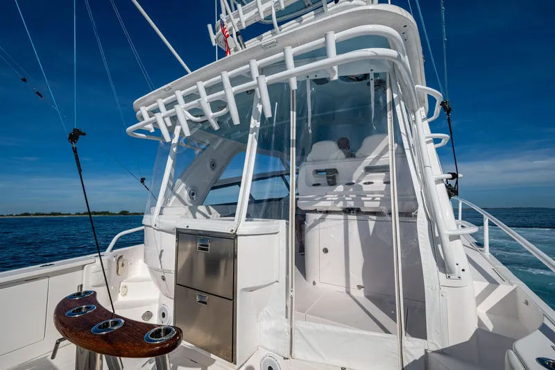 Rising Tide Yacht Photos Pics 