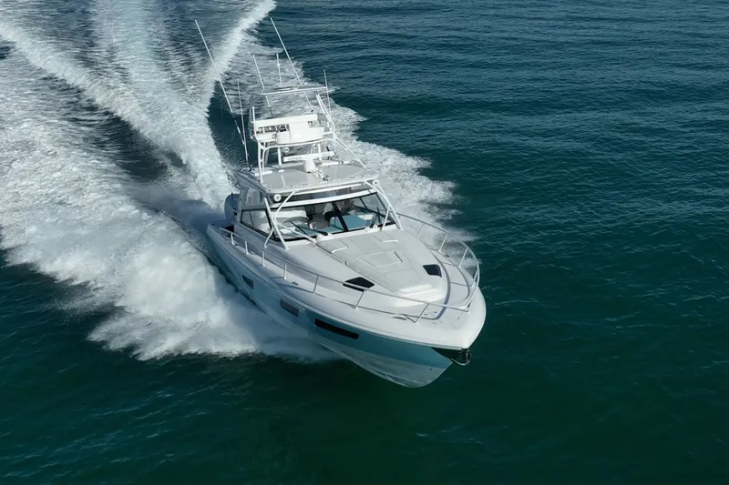 Rising Tide Yacht Photos Pics 