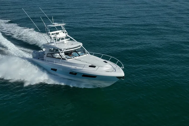 Rising Tide Yacht Photos Pics 