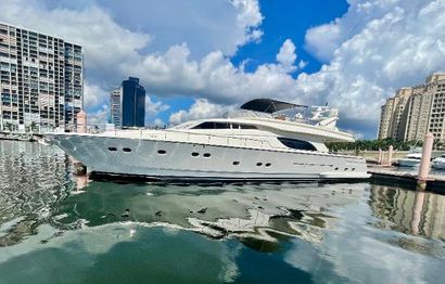 1999 80' Ferretti Yachts-80 Fort Lauderdale, FL, US