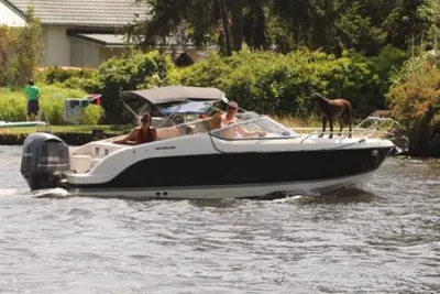 2017 Quicksilver Quicksilver 645 aktiv cabin