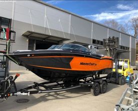 2018 MasterCraft Xstar