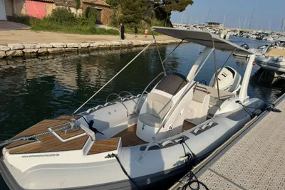 2025 OceanPro 580 PRO