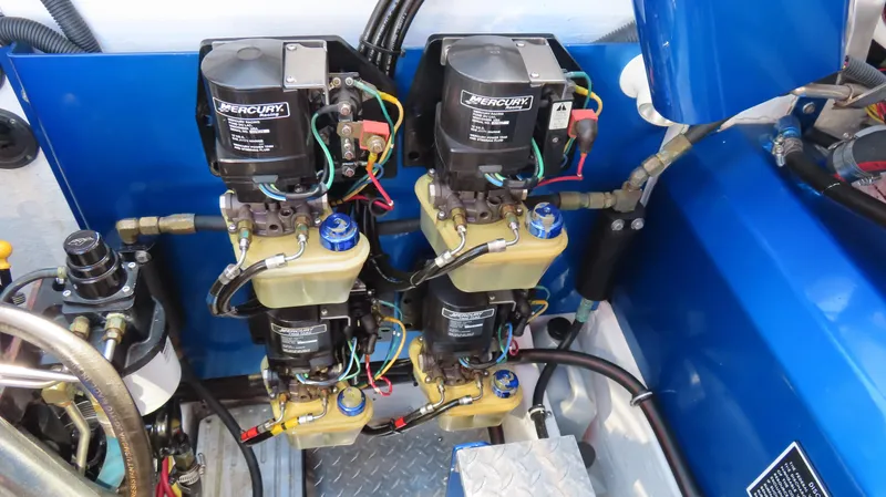  Yacht Photos Pics Engine components of a 2007 Fountain 42 Lightning boat, featuring Mercury systems.