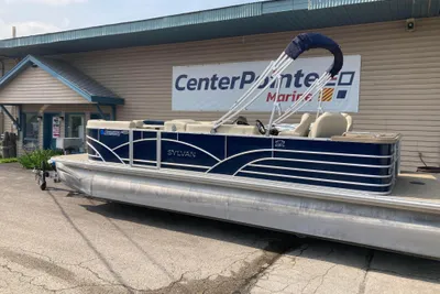 Sylvan Mirage Cruise 8524 Entertainer LE