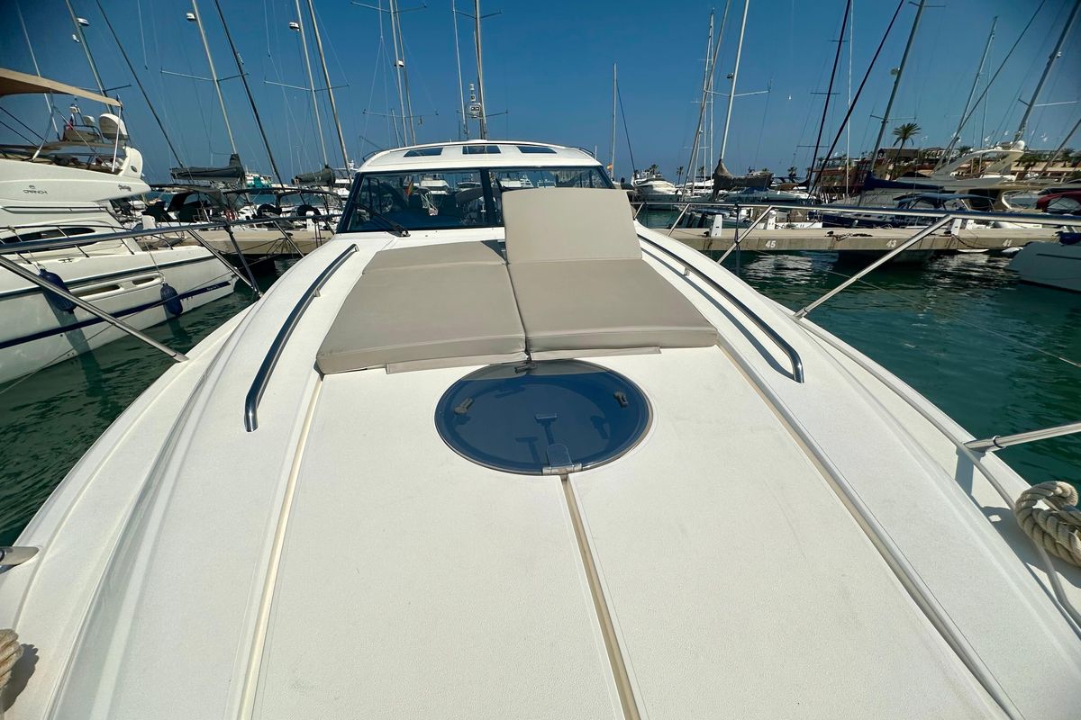 2008 Princess 52 