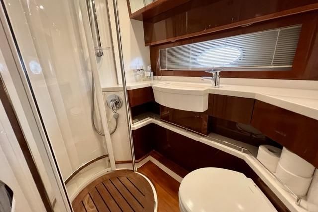 2008 Princess 52 