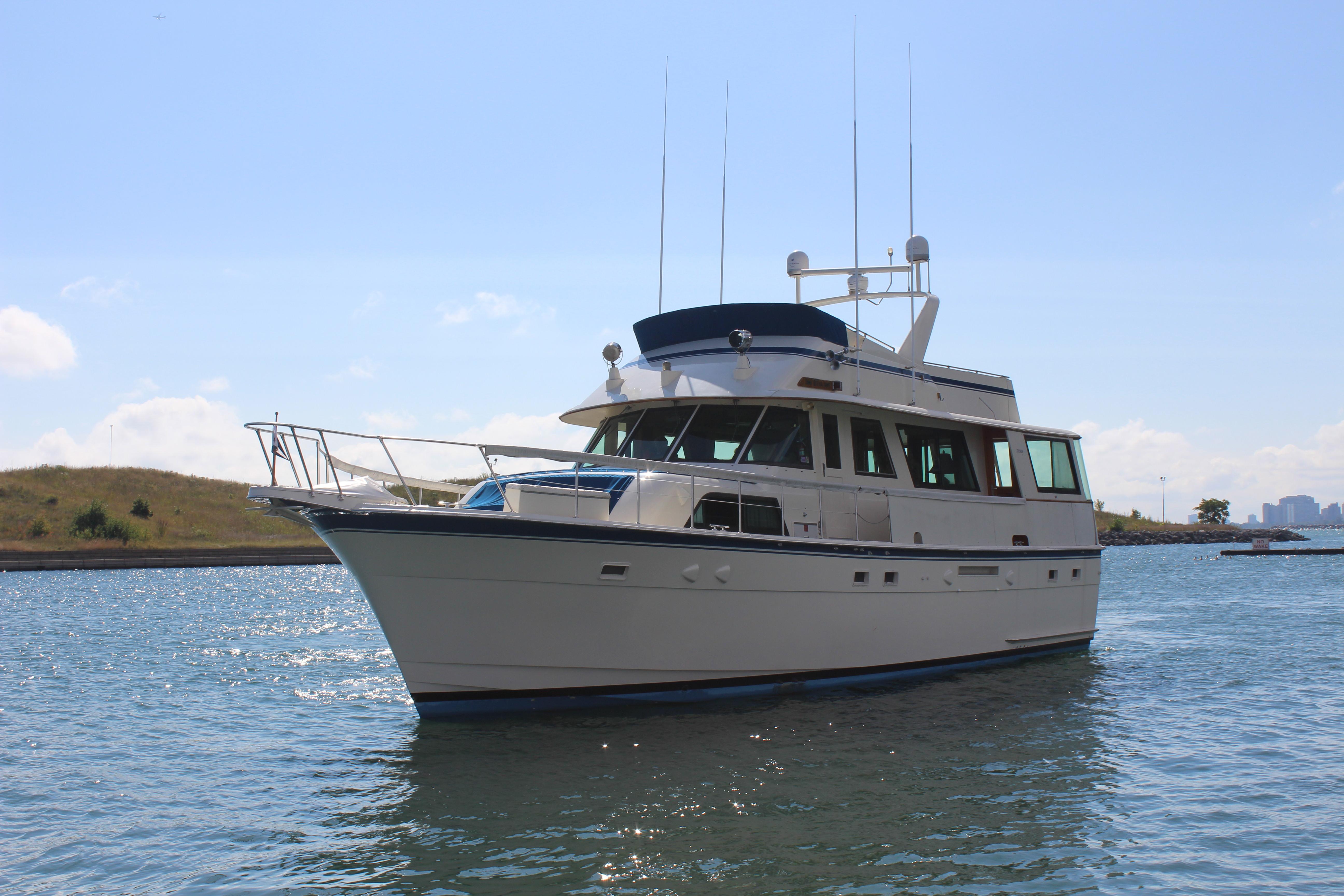 hatteras 56 motor yacht wide body