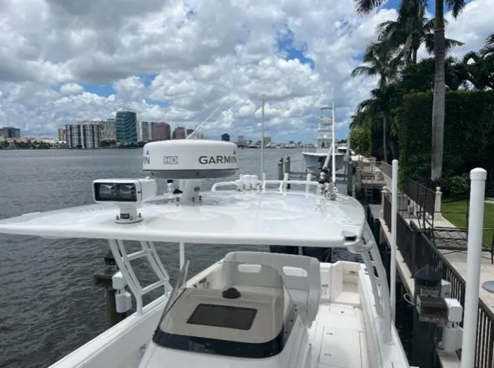 Gin Fizz Yacht Photos Pics 