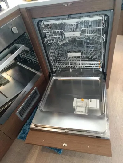 Ocean Dancer Yacht Photos Pics 