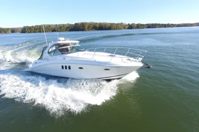 Sea Ray 380 Sundancer