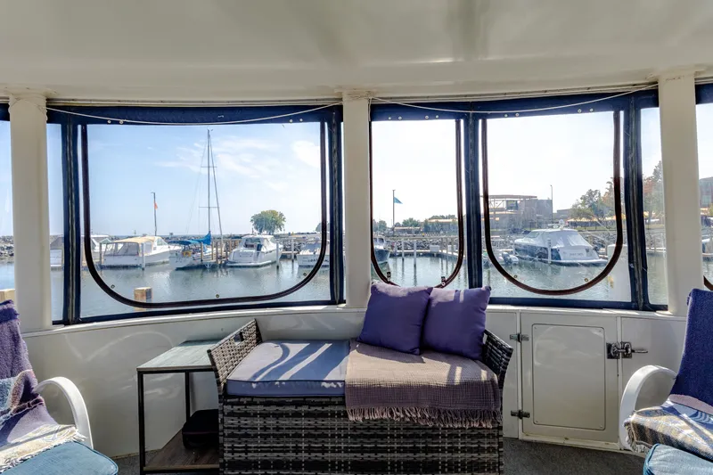 Paradise Yacht Photos Pics 