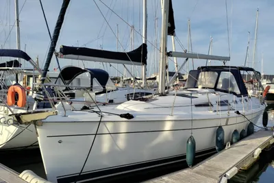 2006 Hunter 38