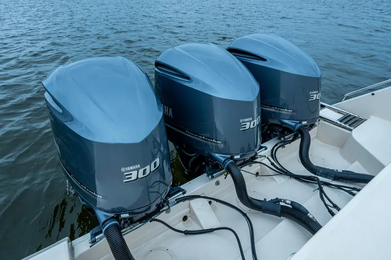  Yacht Photos Pics Triple Yamaha 300 outboard engines on a 2017 Grady-White Freedom 335 boat.