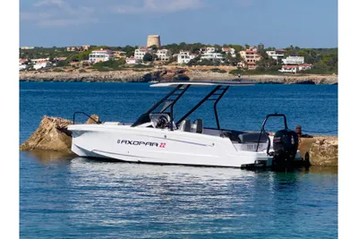 2022 Axopar 22 T Top