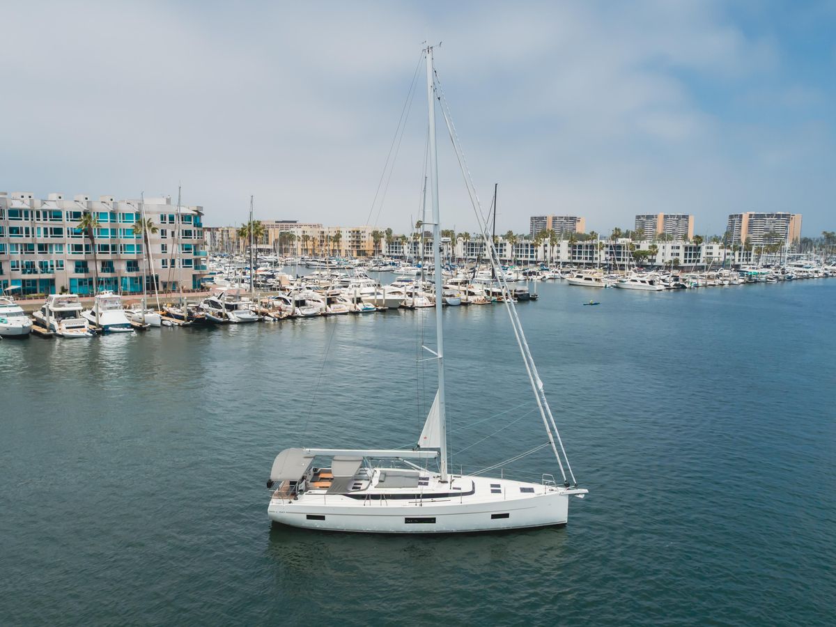 2021 Bavaria 50 