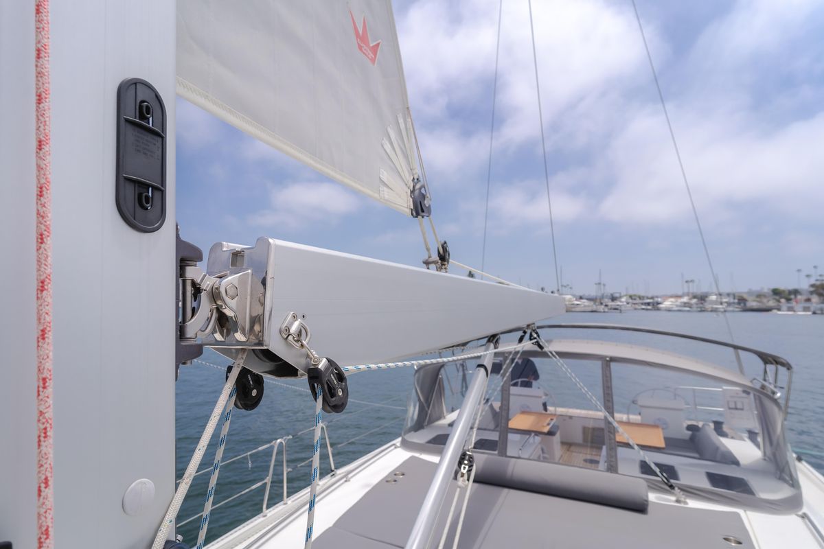 2021 Bavaria 50 