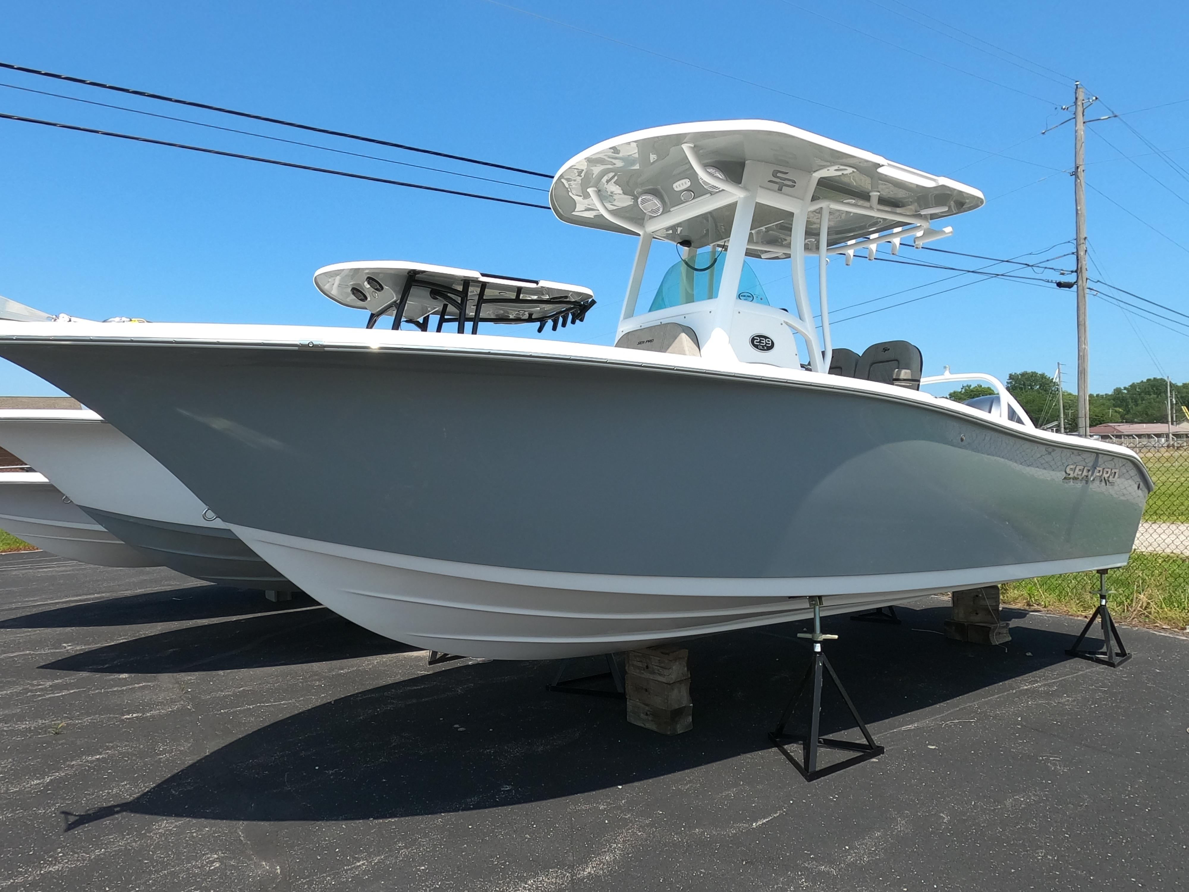2024 Sea Pro 239 DLX Center Console for sale YachtWorld