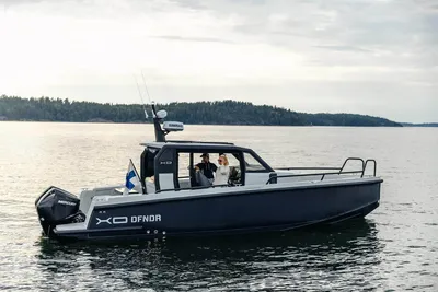 XO Boats DFNDR 9