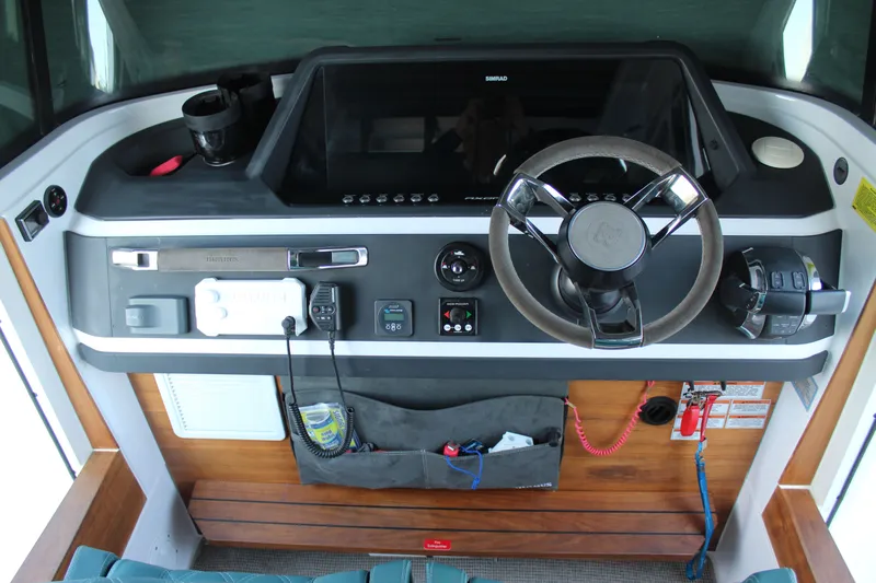 Covert Ops Yacht Photos Pics 