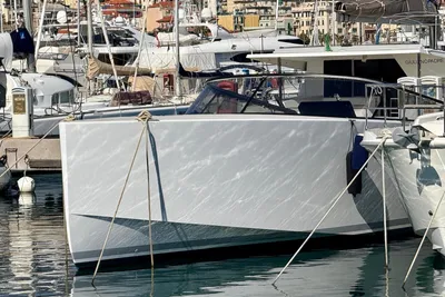 VanDutch 48