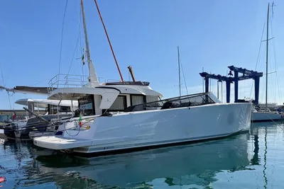 VanDutch 48