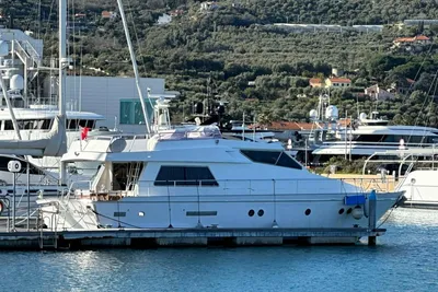 1985 Sanlorenzo Compact 15