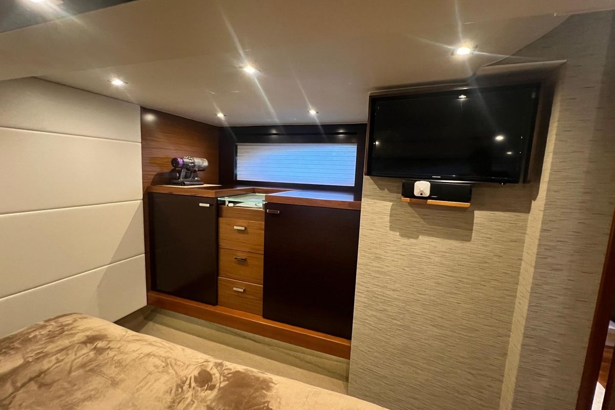 2016 Tiara Yachts 50 