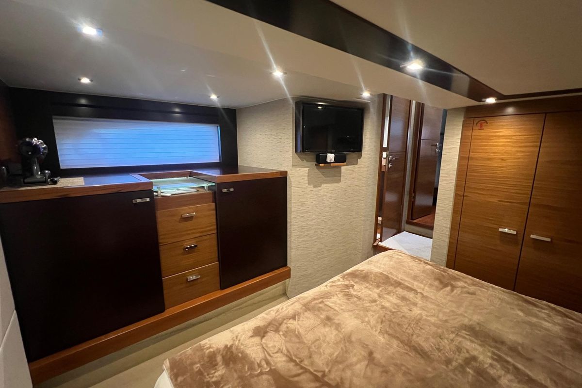 2016 Tiara Yachts 50 