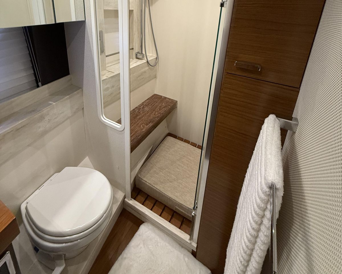 2016 Tiara Yachts 50 