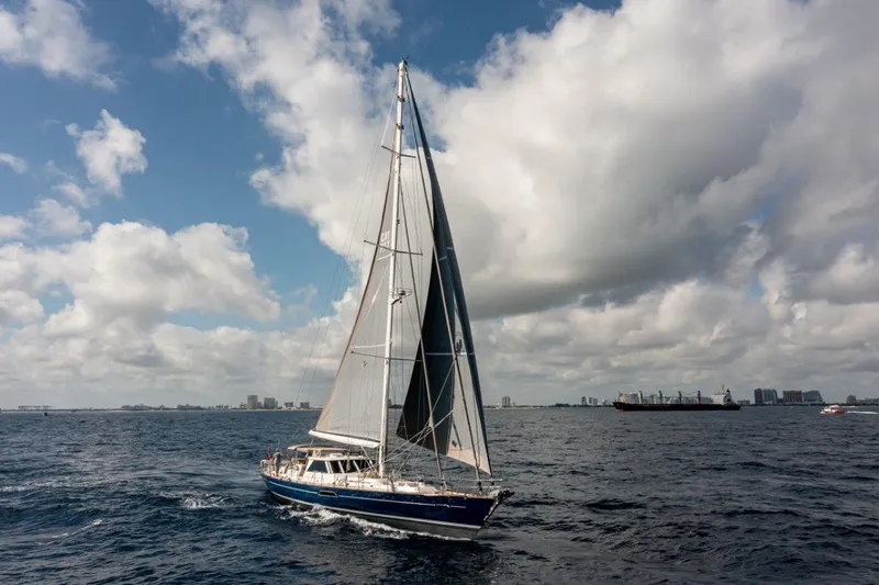 Mustang Yacht Photos Pics 