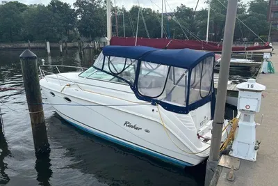 Rinker 270 Viesta Vee