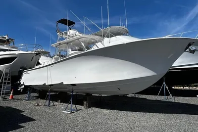 Front Runner 39 Center Console