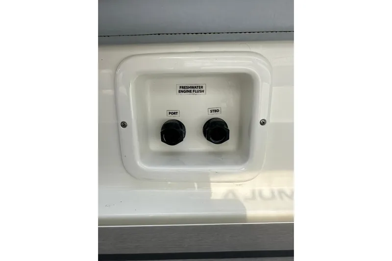 Oceanholic Yacht Photos Pics Freshwater engine flush panel on 2018 Formula 330 Crossover Bowrider boat.