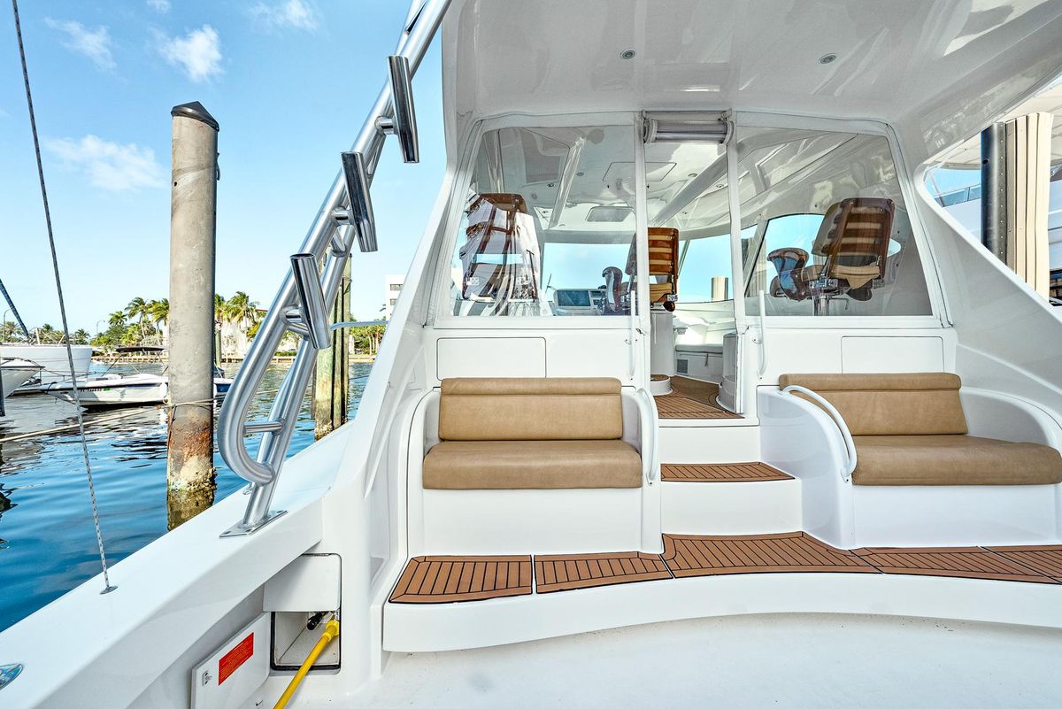 2014 Viking 42 