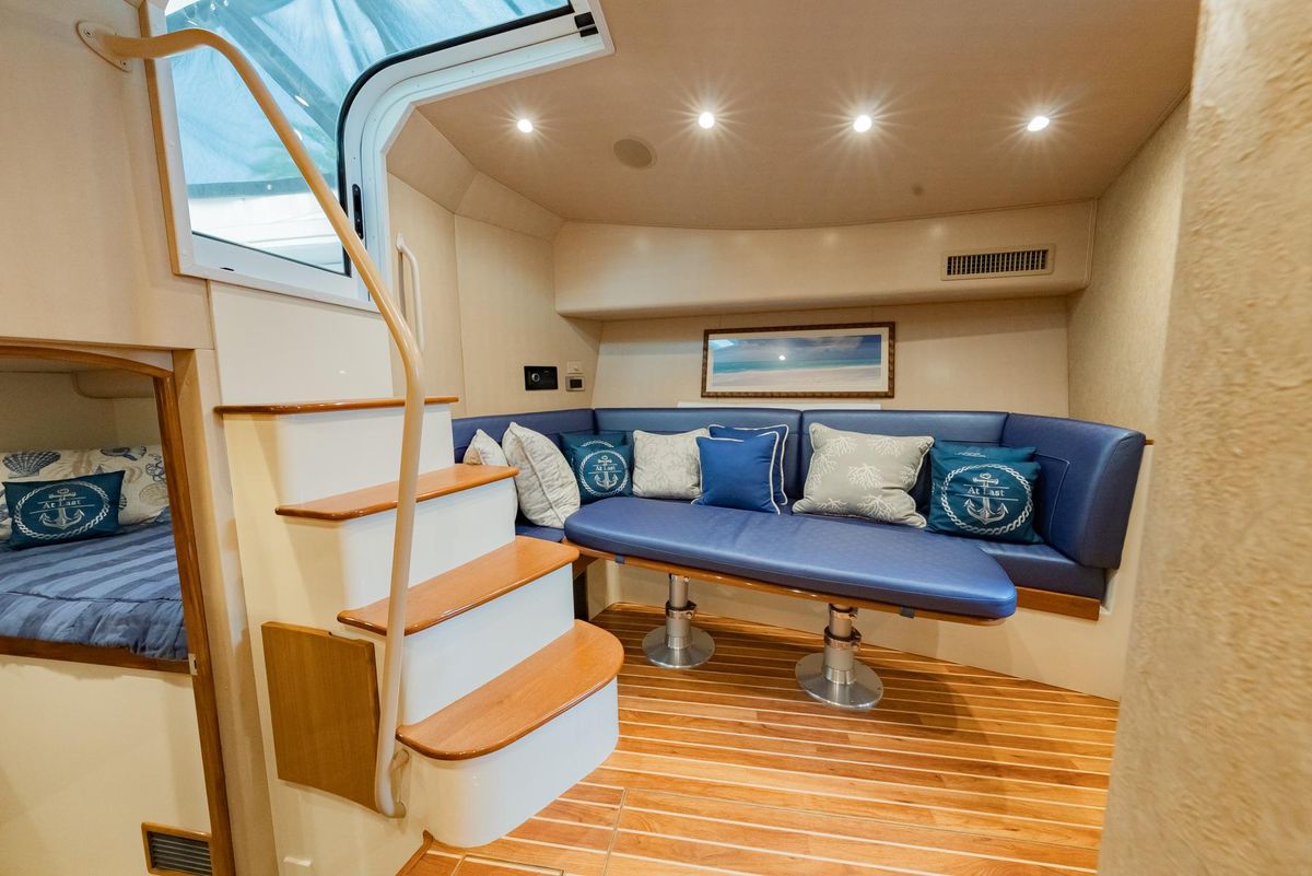 2014 Viking 42 
