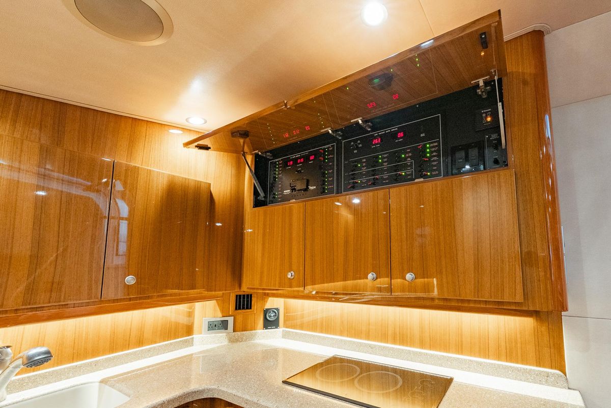 2014 Viking 42 