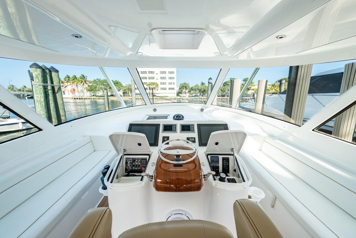 2014 Viking 42 