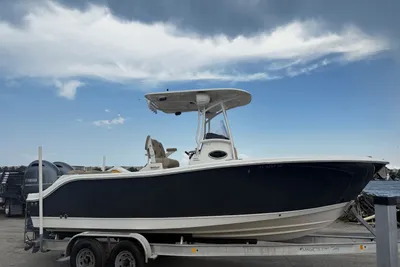 NauticStar 2602 Legacy