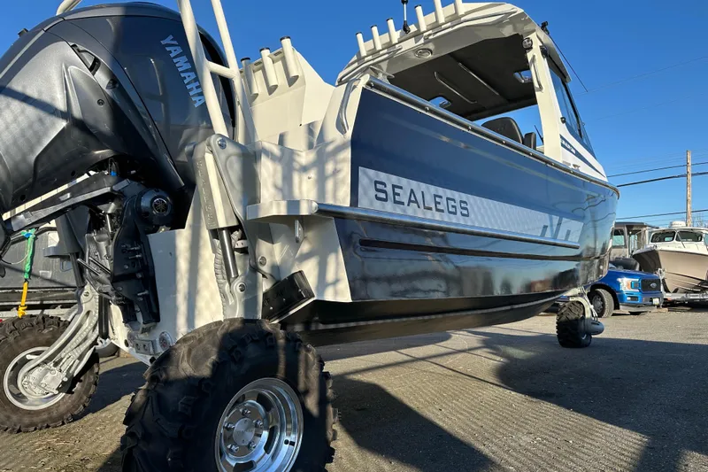  Yacht Photos Pics 2026 Sealegs 8.5m Cabin boat with Yamaha engine and amphibious wheels.
