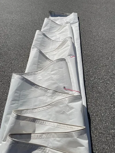 Chandelle Yacht Photos Pics 