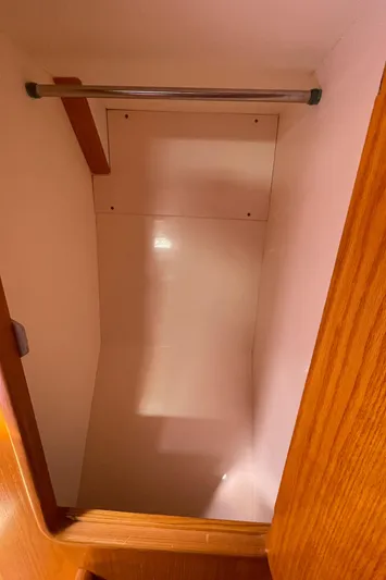 Chandelle Yacht Photos Pics 