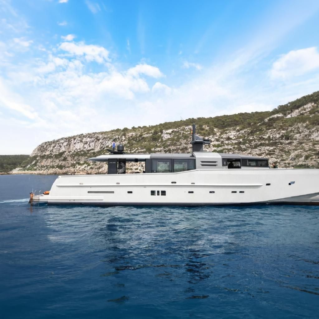 2010 Arcadia Yachts 85 