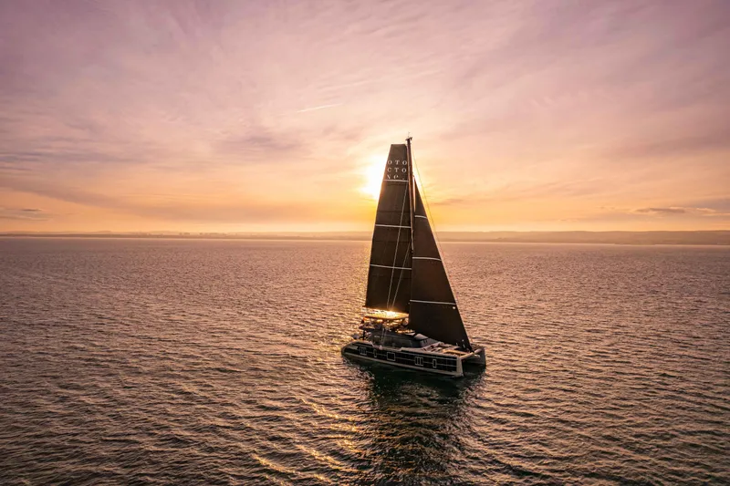 Otoctone Yacht Photos Pics Starboard Aerial Profile