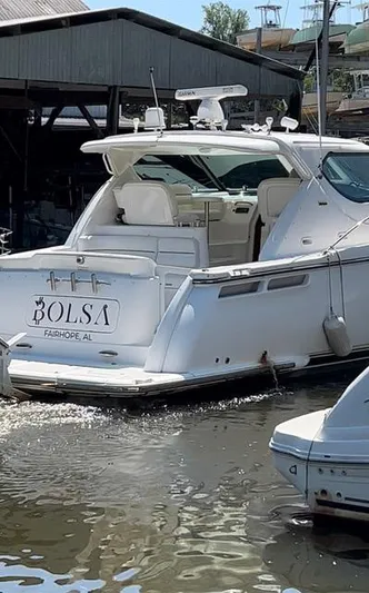  Yacht Photos Pics 2007 Tiara Yachts 4300 Sovran docked in marina, rear view.